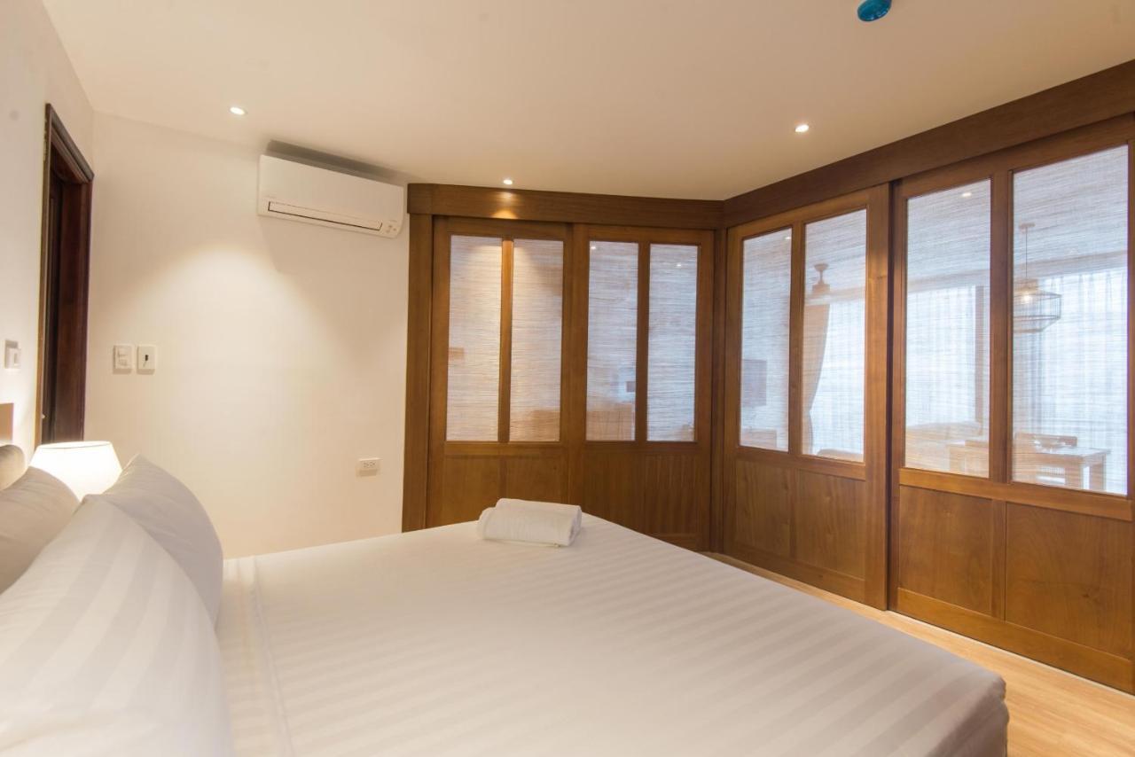 22Housing Hotel & Apartment 81 Linh Lang Hanoi Exteriör bild