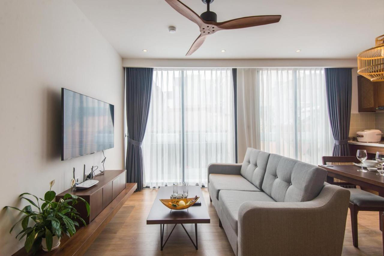 22Housing Hotel & Apartment 81 Linh Lang Hanoi Exteriör bild