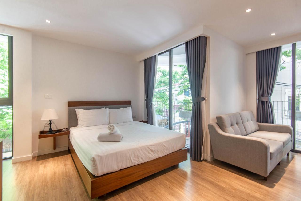 22Housing Hotel & Apartment 81 Linh Lang Hanoi Exteriör bild